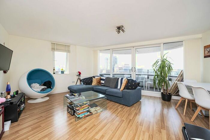 2 Bedroom Flat To Rent In Kinetica Building, Dalston, London, E8