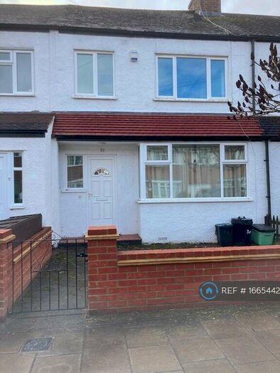 3 Bedroom Terraced House To Rent In Kings Road, Orpington, BR6