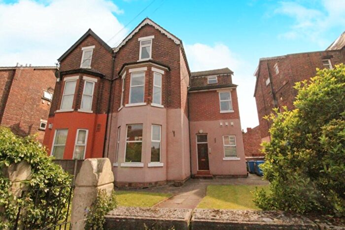 2 Bedroom Apartment To Rent In Atwood Road, Didsbury, Manchester, M20