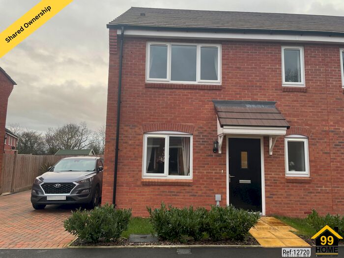 3 Bedroom Semi-Detached House For Sale In Nightingale Road, Malvern, Worcestershire, WR14