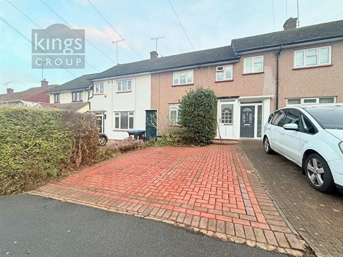 3 Bedroom Property To Rent In Willingale Road, Loughton, IG10