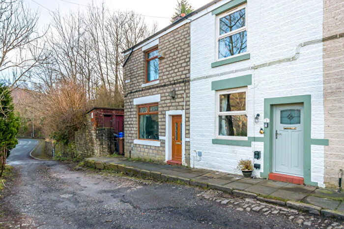 2 Bedroom Terraced House For Sale In Croft Bank, Millbrook, Stalybridge, SK15