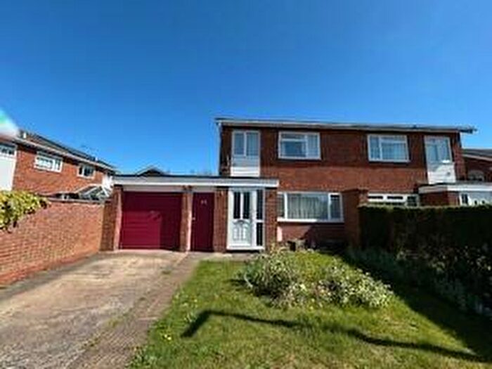3 Bedroom House To Rent In Squires Road, Marston Moretaine, Bedford, MK43