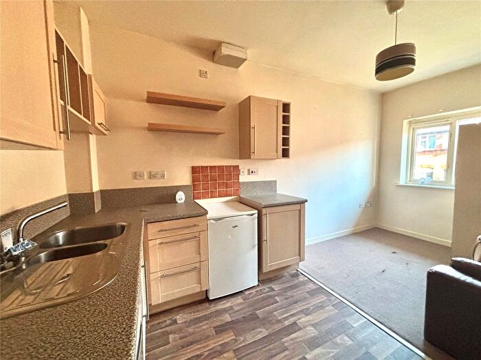 1 Bedroom Flat For Sale In New Crane Street, Chester, Cheshire, CH1