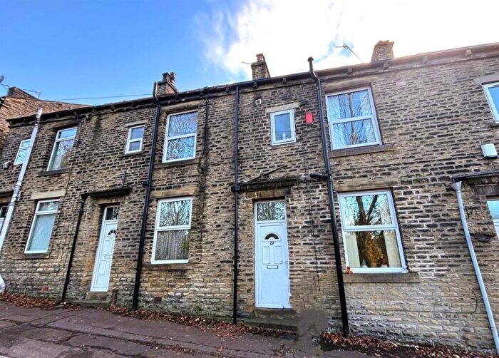 2 Bedroom Terraced House For Sale In Jubilee Road, Siddal, Halifax, HX3