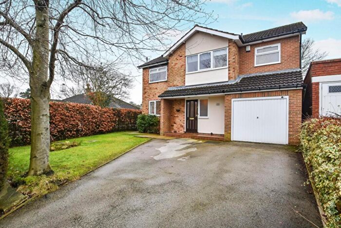 4 Bedroom Detached House For Sale In Leadhall Road, Harrogate, HG2