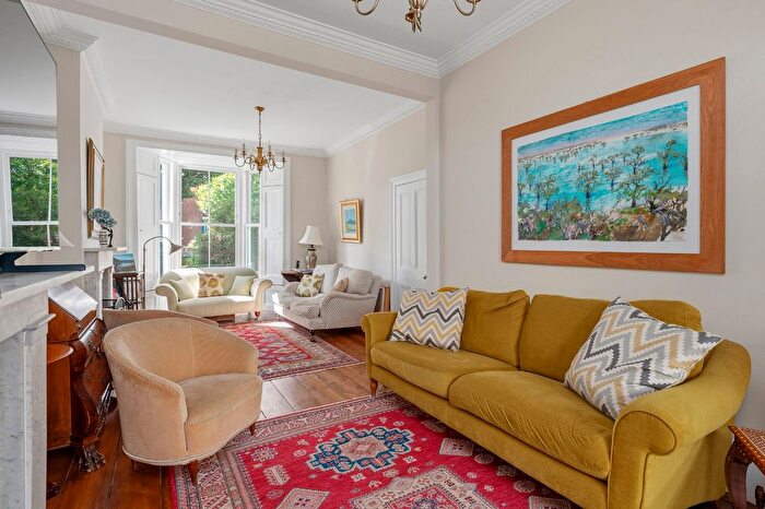 4 Bedroom End Terrace House For Sale In Banbury Road, South Hackney, London, E9