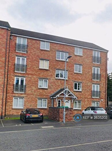 2 Bedroom Flat To Rent In Bridges View, Gateshead, NE8