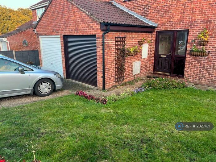 3 Bedroom Detached House To Rent In Maryborough Grove, Colchester, CO2