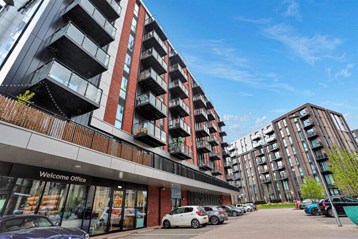 2 Bedroom Apartment To Rent In Middlewood Locks, Salford, M5