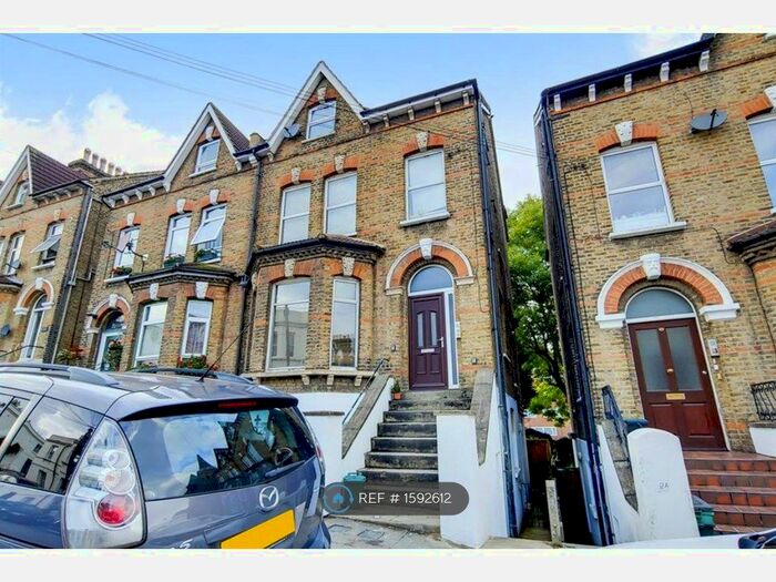 1 Bedroom Flat To Rent In Crystal Palace, London, SE19
