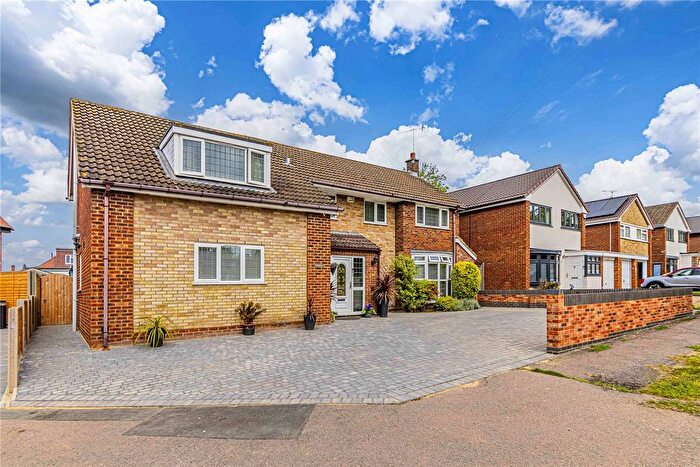 5 Bedroom Detached House For Sale In Hornbeams, Bricket Wood, St Albans, Hertfordshire, AL2