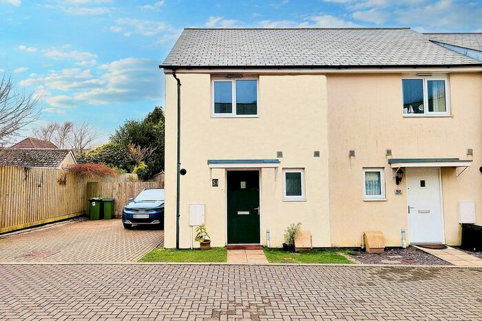 2 Bedroom Terraced House For Sale In Kingston Way, Mabe Burnthouse, Penryn, TR10