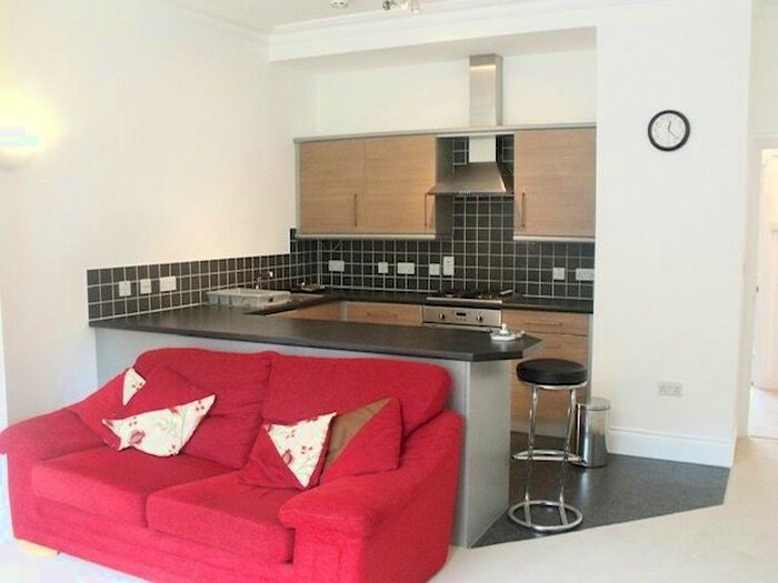 1 Bedroom Flat To Rent In Polsloe Road, Exeter, EX1