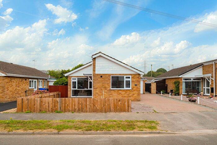 2 Bedroom Detached Bungalow For Sale In Maple Road, Boston, PE21