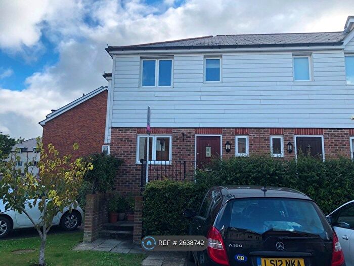 2 Bedroom Terraced House To Rent In Tekram Close, Edenbridge, TN8