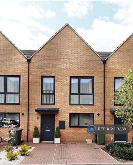 3 Bedroom Terraced House To Rent In Ashmore Close, Dartford, DA1