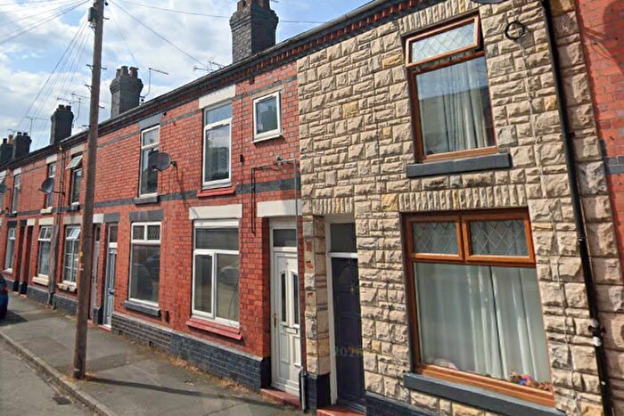 2 Bedroom Flat To Rent In Maxwell Street, Crewe, CW2
