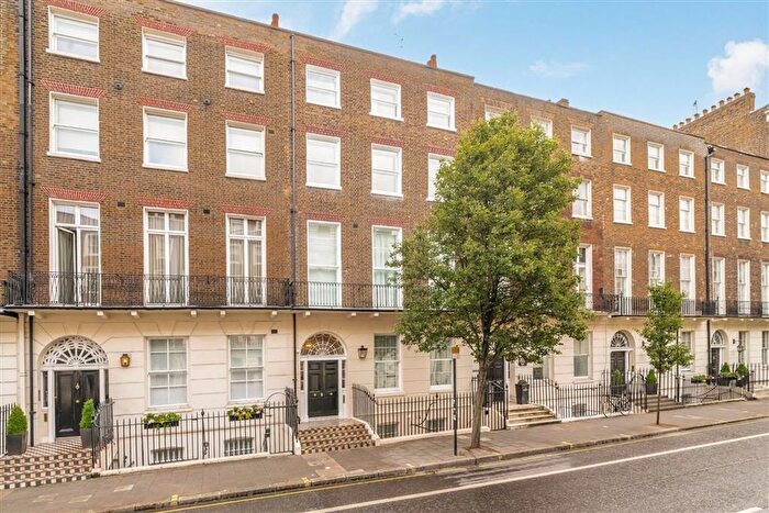 2 Bedroom Flat To Rent In Gloucester Place, Marylebone, W1U