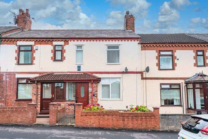 3 Bedroom Terraced House To Rent In Halsnead Avenue, Whiston, Prescot, L35