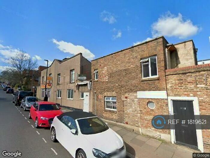 2 Bedroom Maisonette To Rent In Lansdowne Hill, West Norwood, SE27