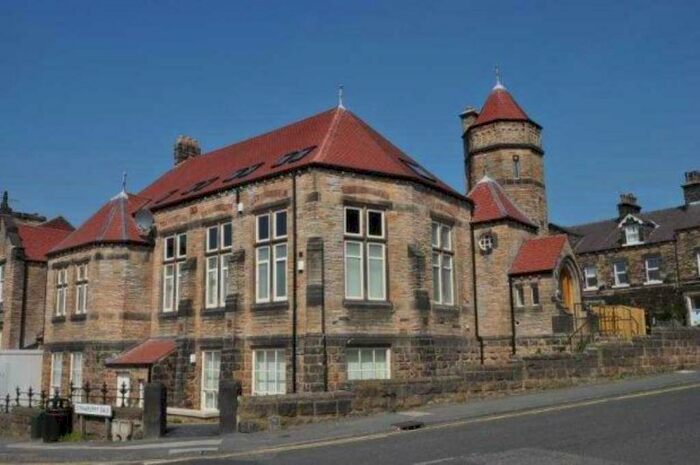 2 Bedroom Flat To Rent In Strawberry Dale Terrace, Harrogate, North Yorkshire, HG1