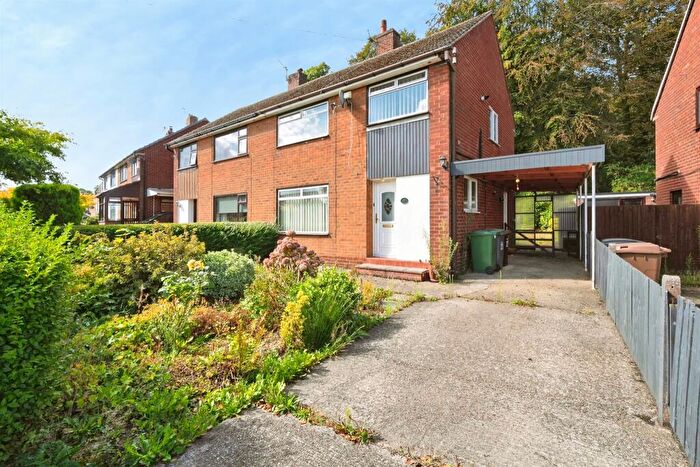 3 Bedroom Semi-Detached House For Sale In Whitewell Drive, Upton, CH49