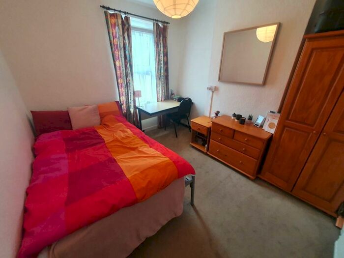 4 Bedroom House To Rent In Rhymney Street, Cathays, Cardiff, CF24