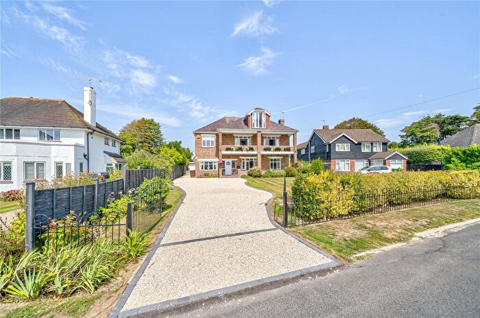 6 Bedroom Detached House For Sale In South Walk, Middleton-On-Sea, West Sussex, PO22