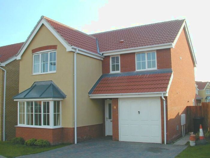 4 Bedroom House To Rent In Thistle Close, Norwich, NR5