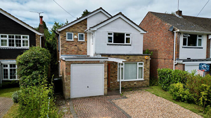 3 Bedroom Detached House For Sale In Kiln Close, Great Missenden, HP16