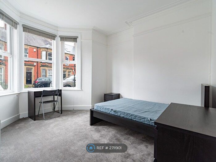 3 Bedroom Flat To Rent In Coniston Avenue, West Jesmond, Newcastle Upon Tyne, NE2