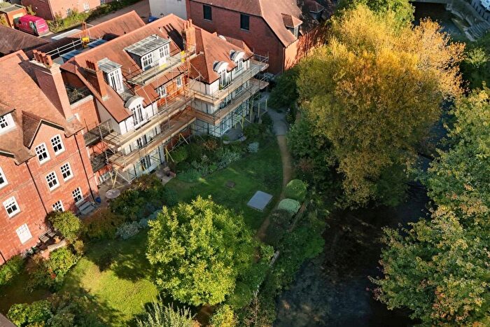 2 Bedroom Flat For Sale In Salisbury City Centre, SP2