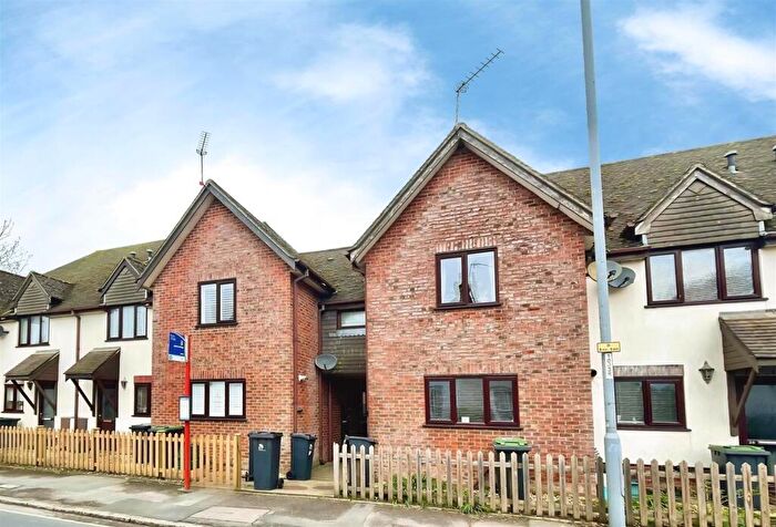 2 Bedroom End Of Terrace House To Rent In Julians Road, Wimborne, BH21