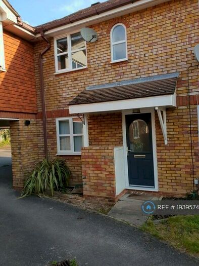2 Bedroom Terraced House To Rent In Jenkyns Close, Botley, Southampton, SO30