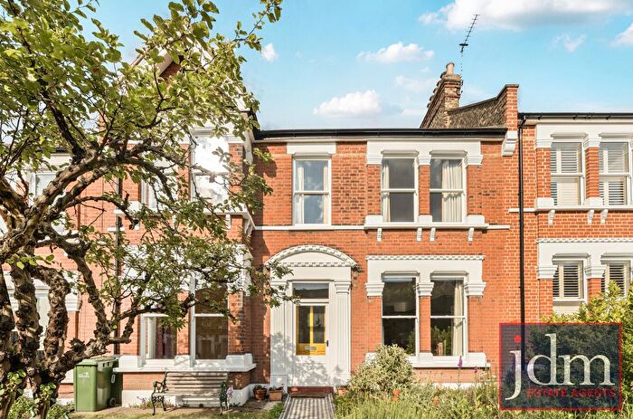 4 Bedroom Terraced House To Rent In Glenhouse Road, Eltham, London, SE9