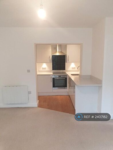 2 Bedroom Flat To Rent In Parish Ghyll Drive, Ilkley, LS29