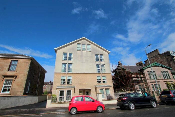 2 Bedroom Flat To Rent In Eldon Street, Greenock, PA16