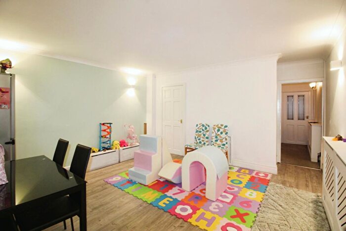 2 Bedroom Terraced House For Sale In Chorley Road, Bolton, BL5