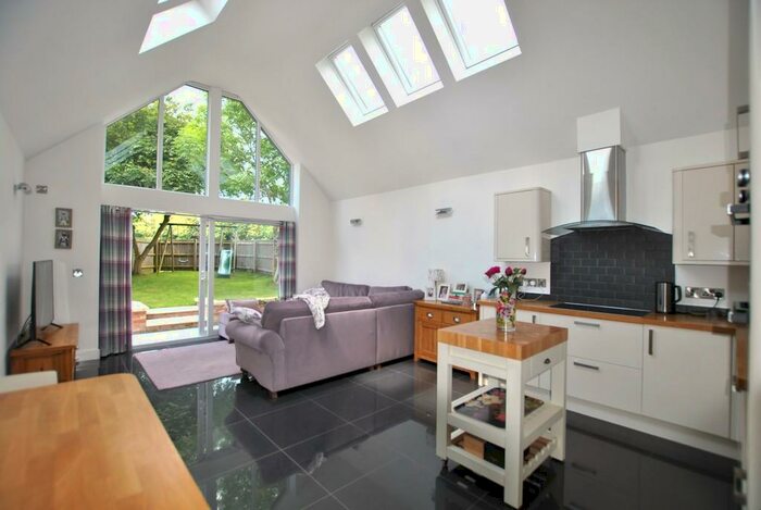 4 Bedroom Detached House For Sale In Nunnery Green, Wickhambrook, CB8