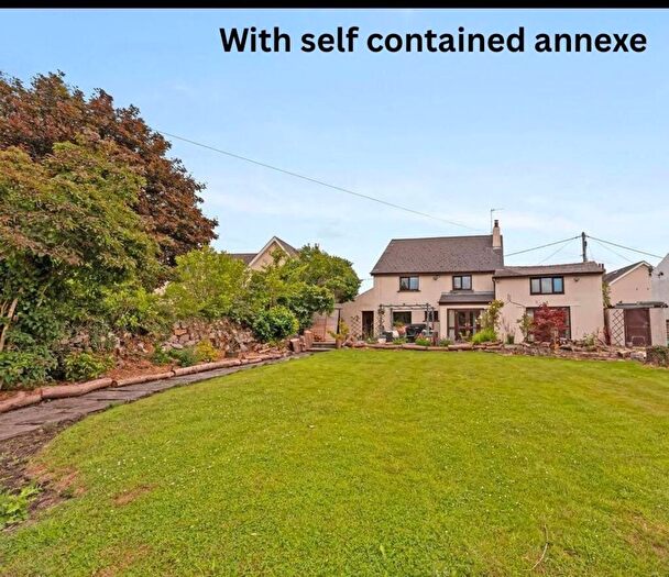 4 Bedroom Detached House For Sale In Stanley Road, Garndiffaith, NP4