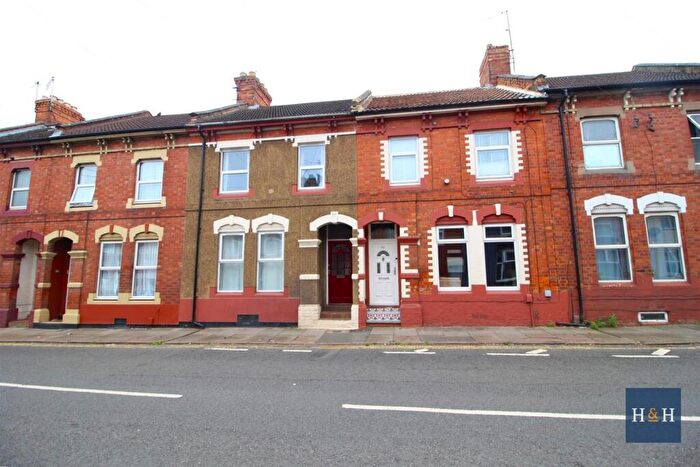 4 Bedroom House To Rent In St Michaels Road, The Mounts -, NN1