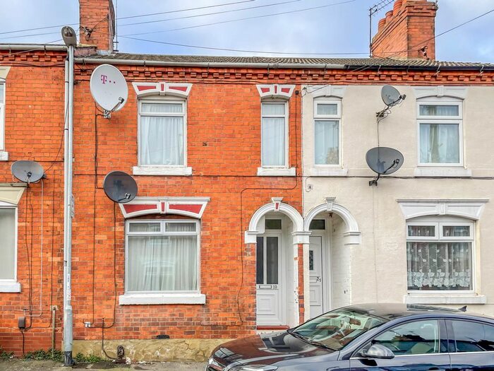 3 Bedroom Terraced House To Rent In Salisbury Road, Wellingborough, NN8