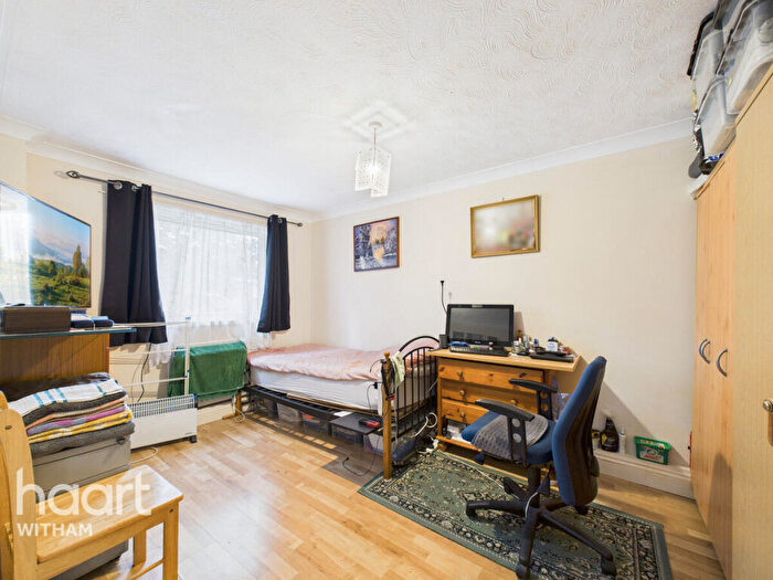 3 Bedroom Terraced House For Sale In Ness Walk, Witham, CM8