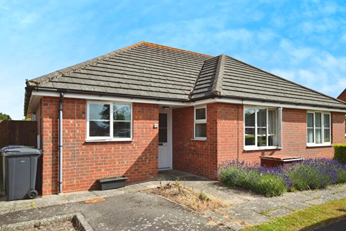 2 Bedroom Semi-Detached Bungalow For Sale In York Way, Skegness, PE25