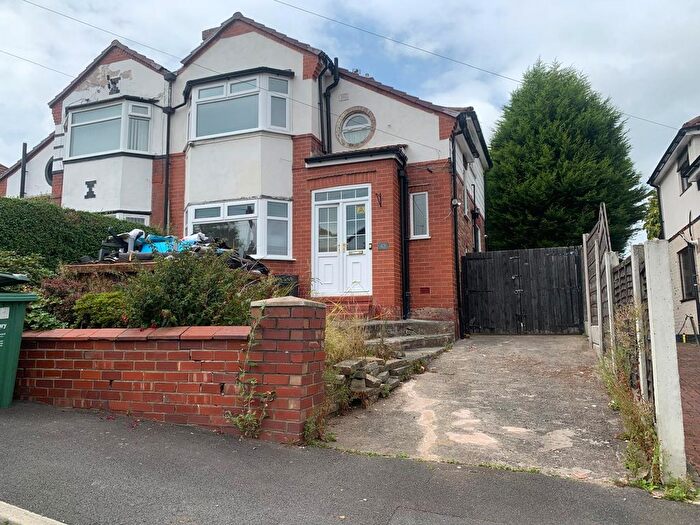 3 Bedroom Semi-Detached House To Rent In Craigwell Road, Prestwich, Manchester, M25