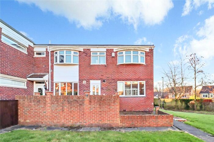 2 Bedroom Semi-Detached House To Rent In Cranberry Road, Sunderland, Tyne And Wear, SR5