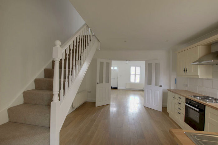 2 Bedroom End Of Terrace House To Rent In Station Cottages, Station Road, PE19