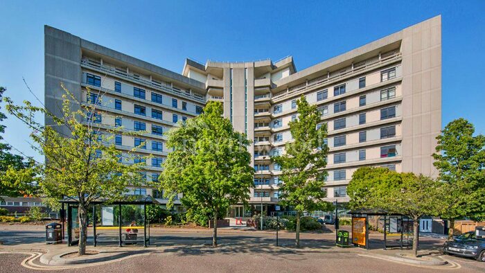 1 Bedroom Flat To Rent In Park Street, Town Centre, Ashford, TN24