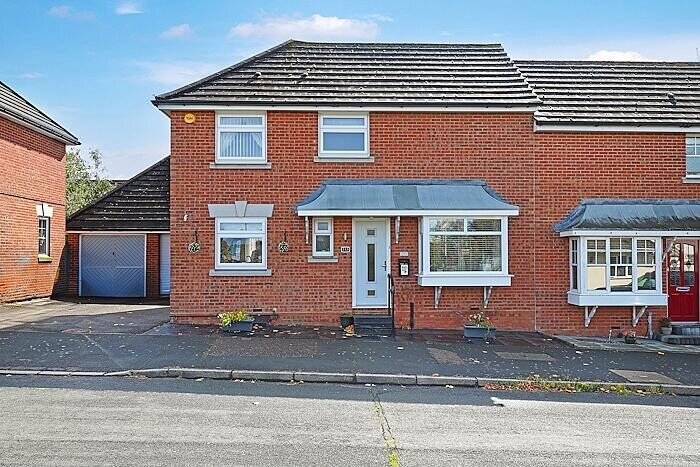 3 Bedroom Semi-Detached House For Sale In Cripsey Avenue, Ongar, CM5